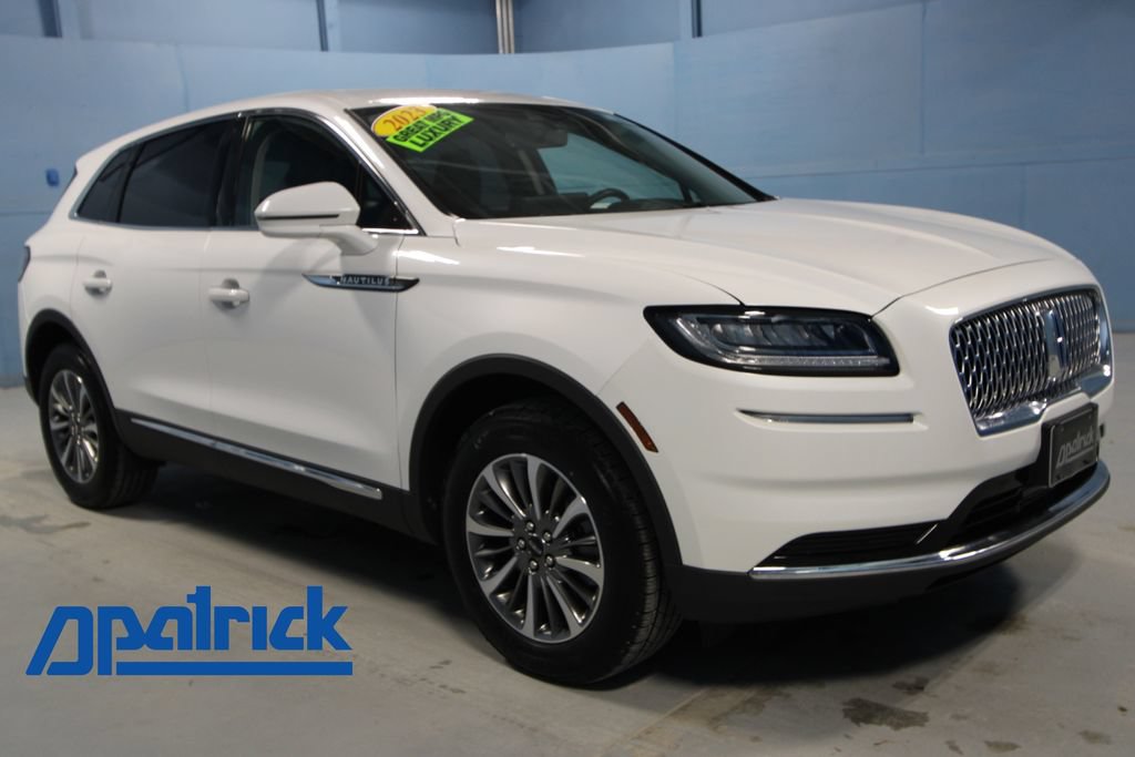 Used 2023 Lincoln Nautilus FWD image 1