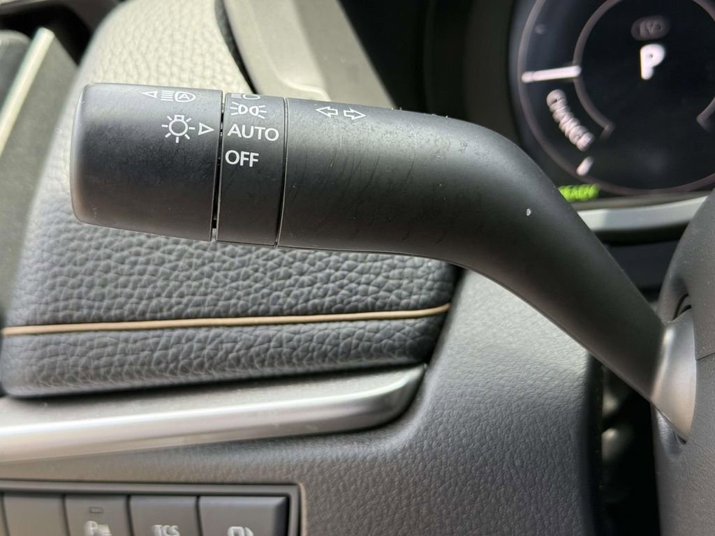 Used 2024 MAZDA CX-90 Plug-In Hybrid w/ Premium Pkg AWD/4WD image 26