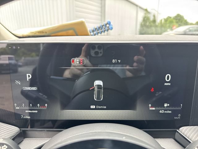 New 2026 Nissan Kicks SR FWD image 18