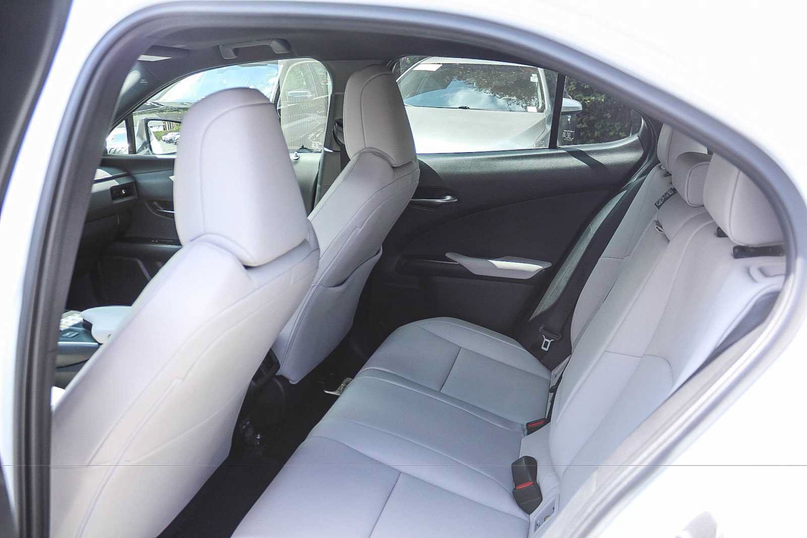 Used 2025 Lexus UX 300h FWD w/ Cold Area Package image 35