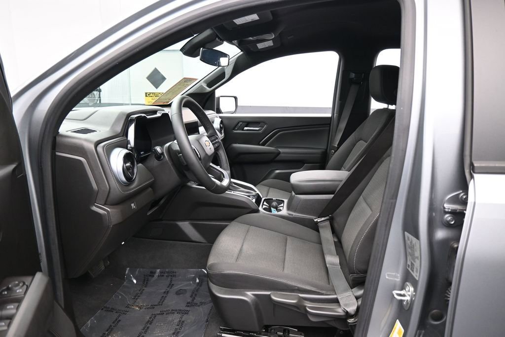 Used 2023 Chevrolet Colorado LT RWD image 11