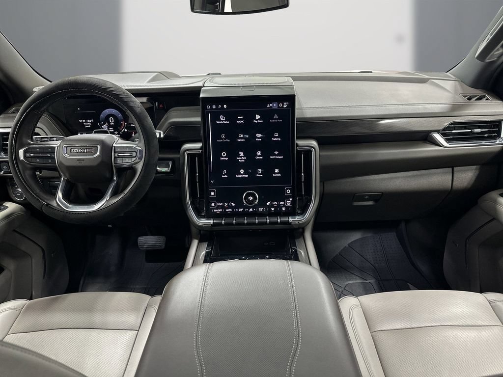 Used 2025 GMC Yukon Elevation AWD/4WD image 18