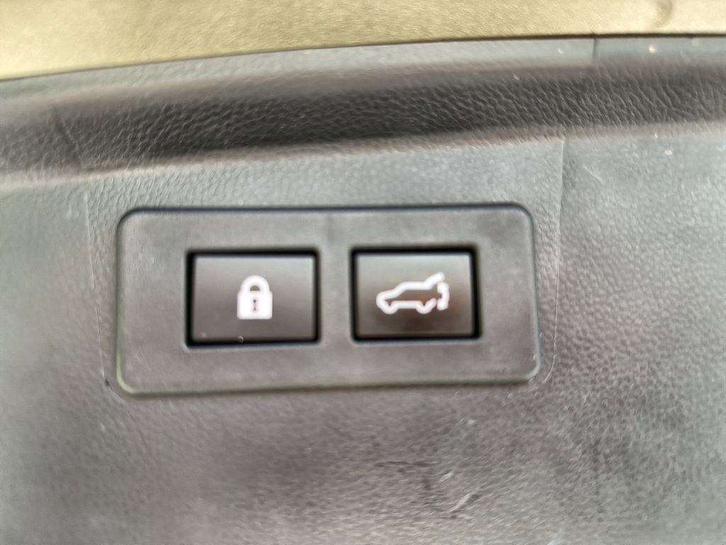 Used 2021 Subaru Outback Premium AWD/4WD image 36