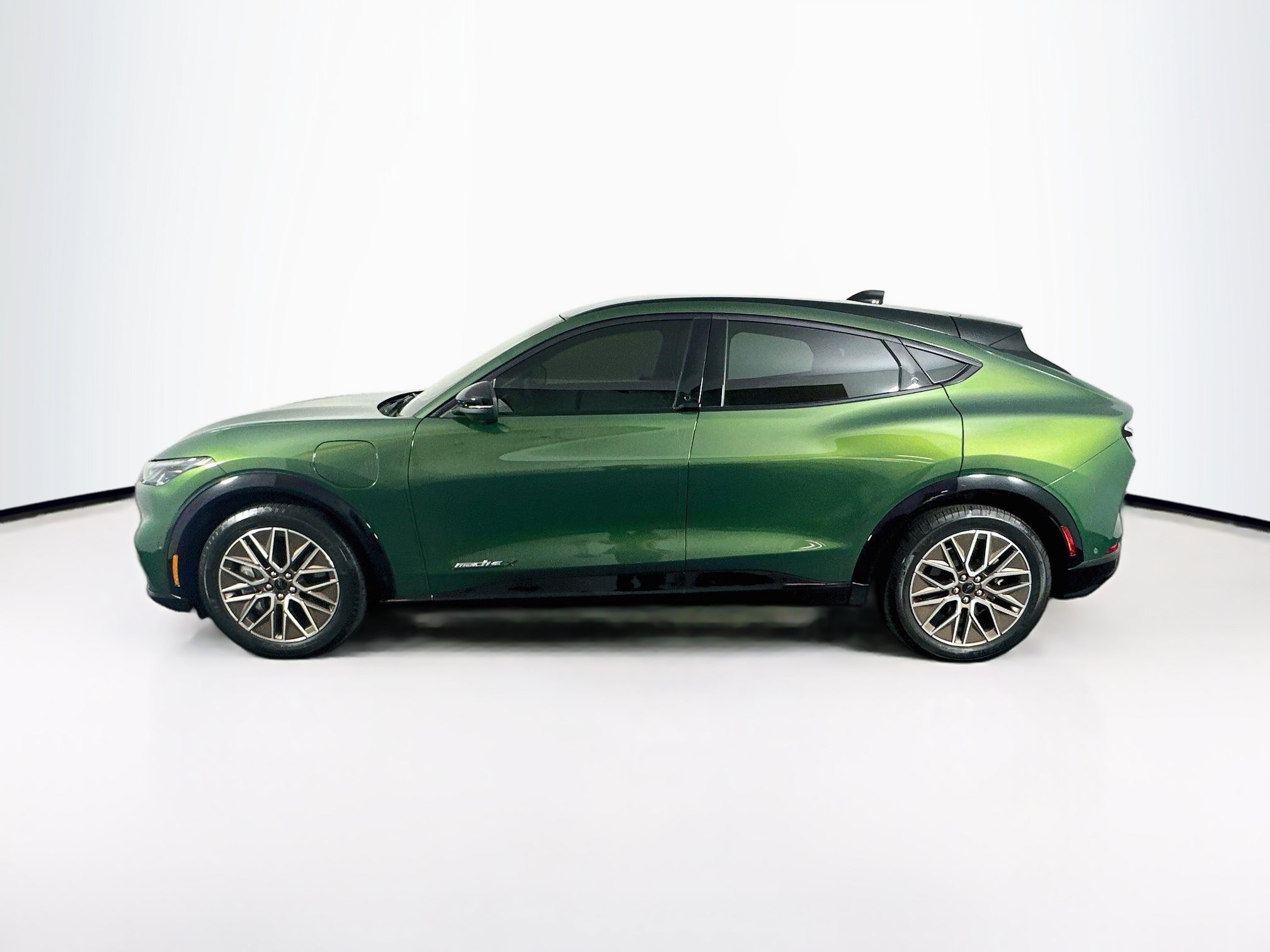 Used 2024 Ford Mustang Mach-E Premium RWD image 4