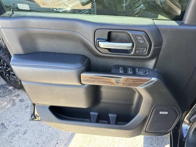 Used 2020 Chevrolet Silverado 2500 High Country w/ Technology Package image 24