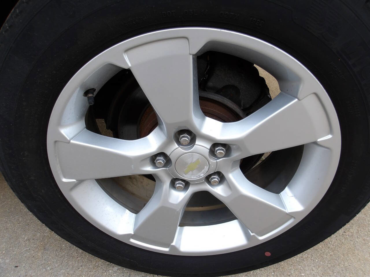 Used 2014 Chevrolet Captiva Sport LTZ FWD image 26