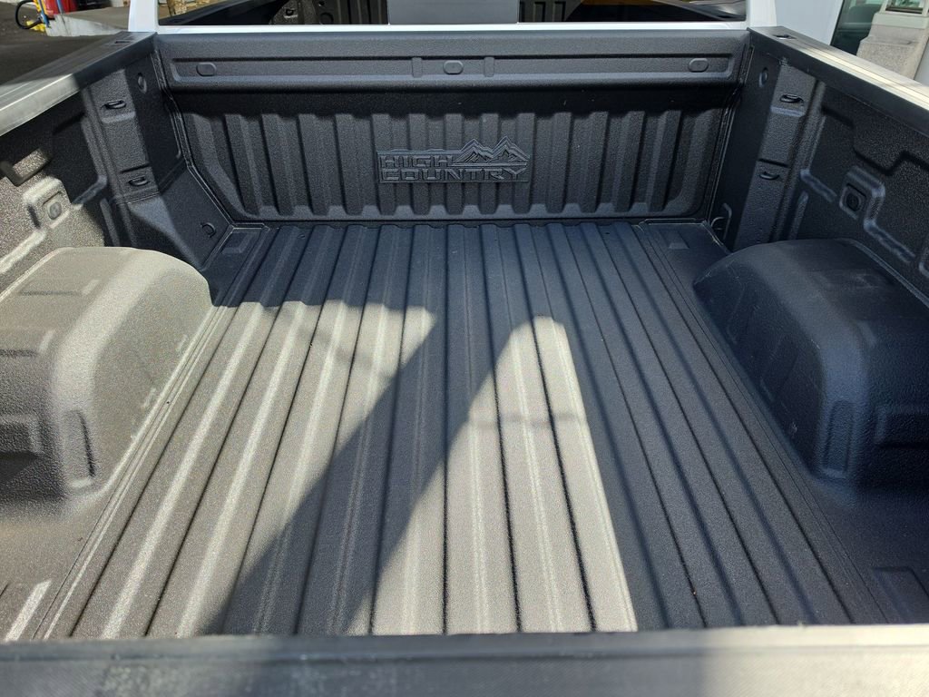 Certified 2019 Chevrolet Silverado 1500 High Country w/ Z71 Off-Road Package image 32