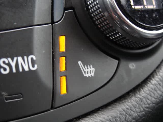 Used 2019 Chevrolet Malibu LT w/ Leather Package FWD image 26