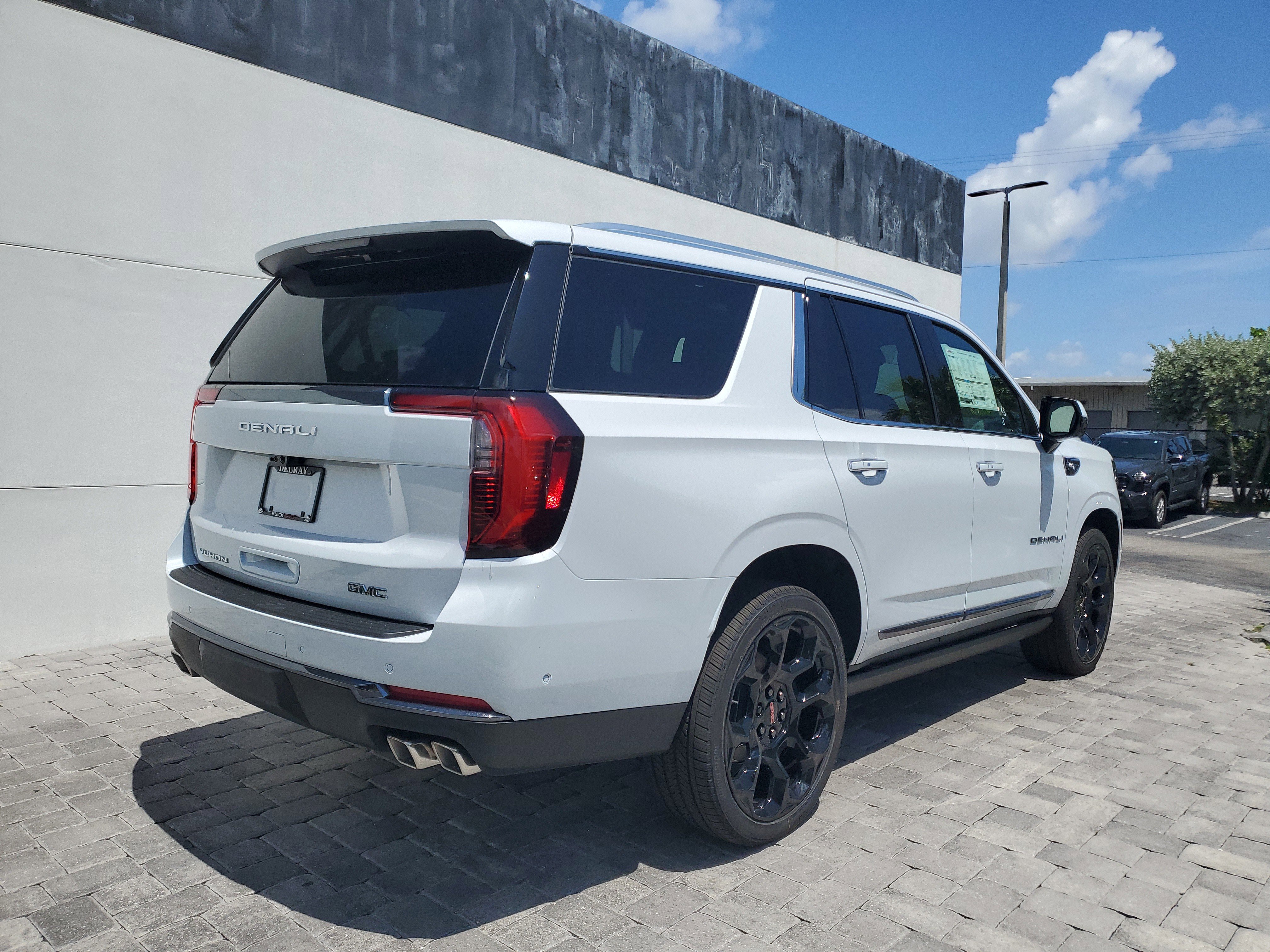 New 2026 GMC Yukon Denali Ultimate AWD/4WD image 6