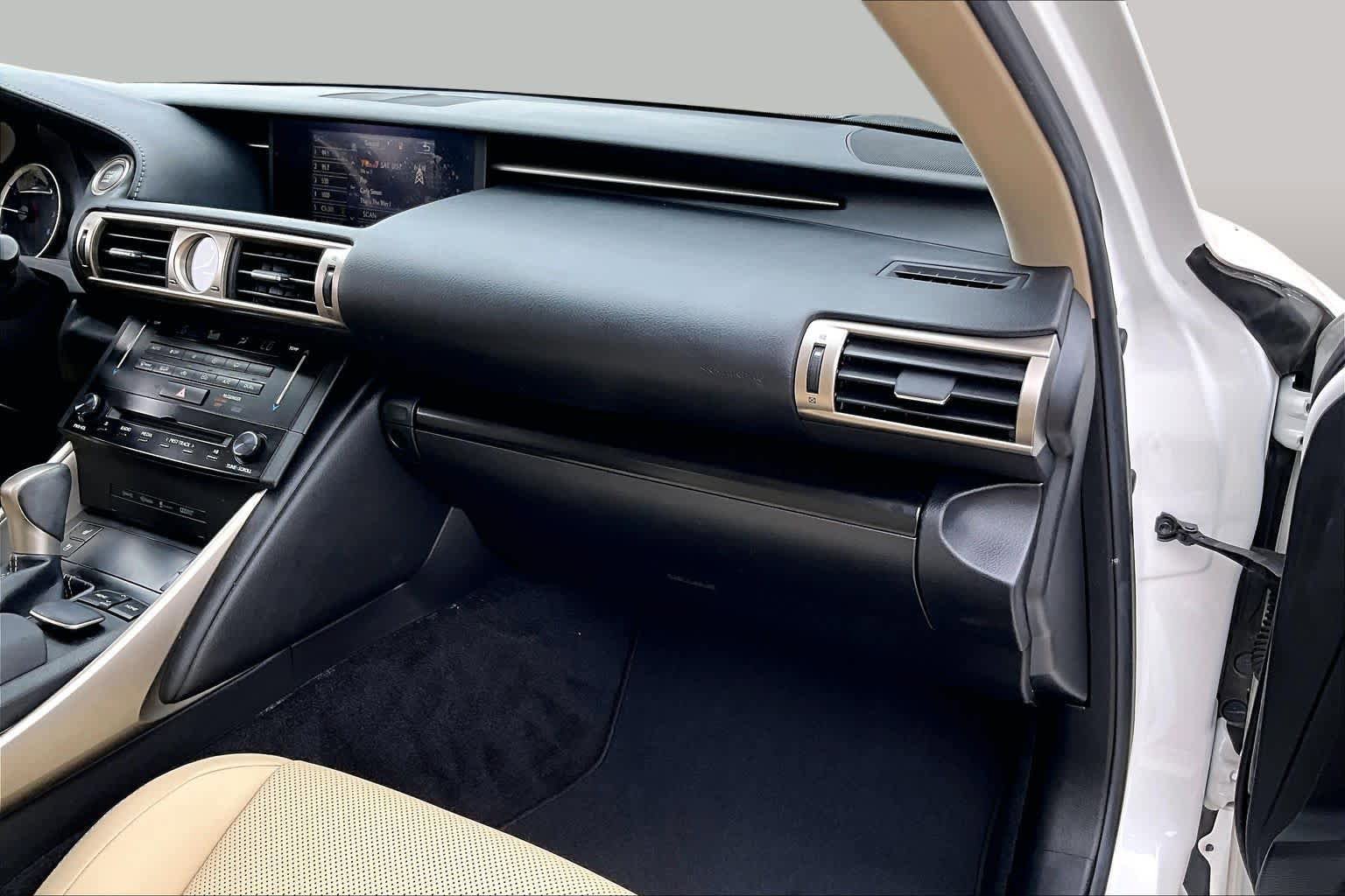 Used 2014 Lexus IS 250 w/ Navigation Package RWD image 16