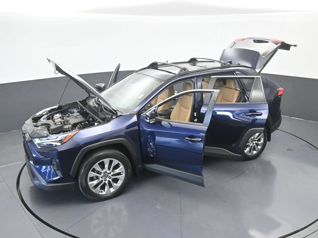 Used 2025 Toyota RAV4 XLE Premium FWD image 66