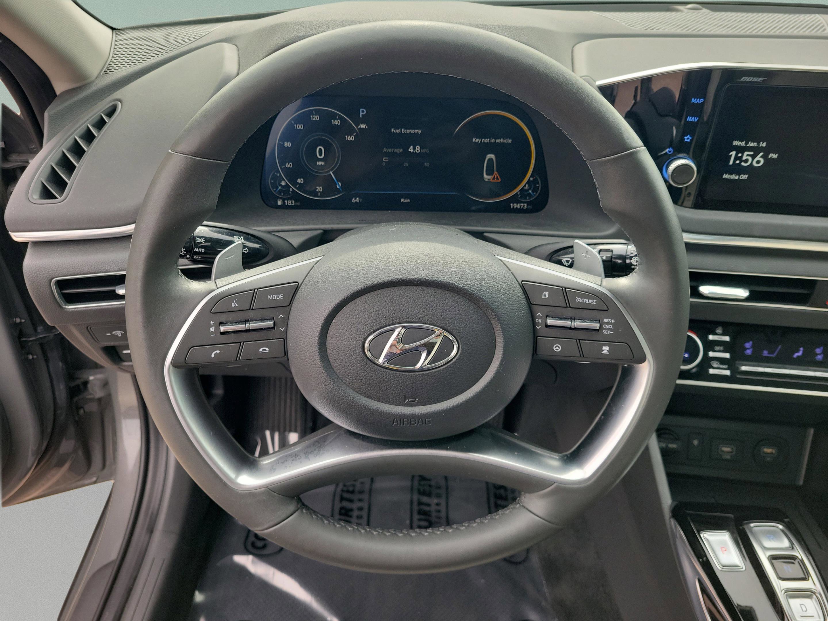 Used 2023 Hyundai Sonata Limited w/ Preferred Accessory Package image 23