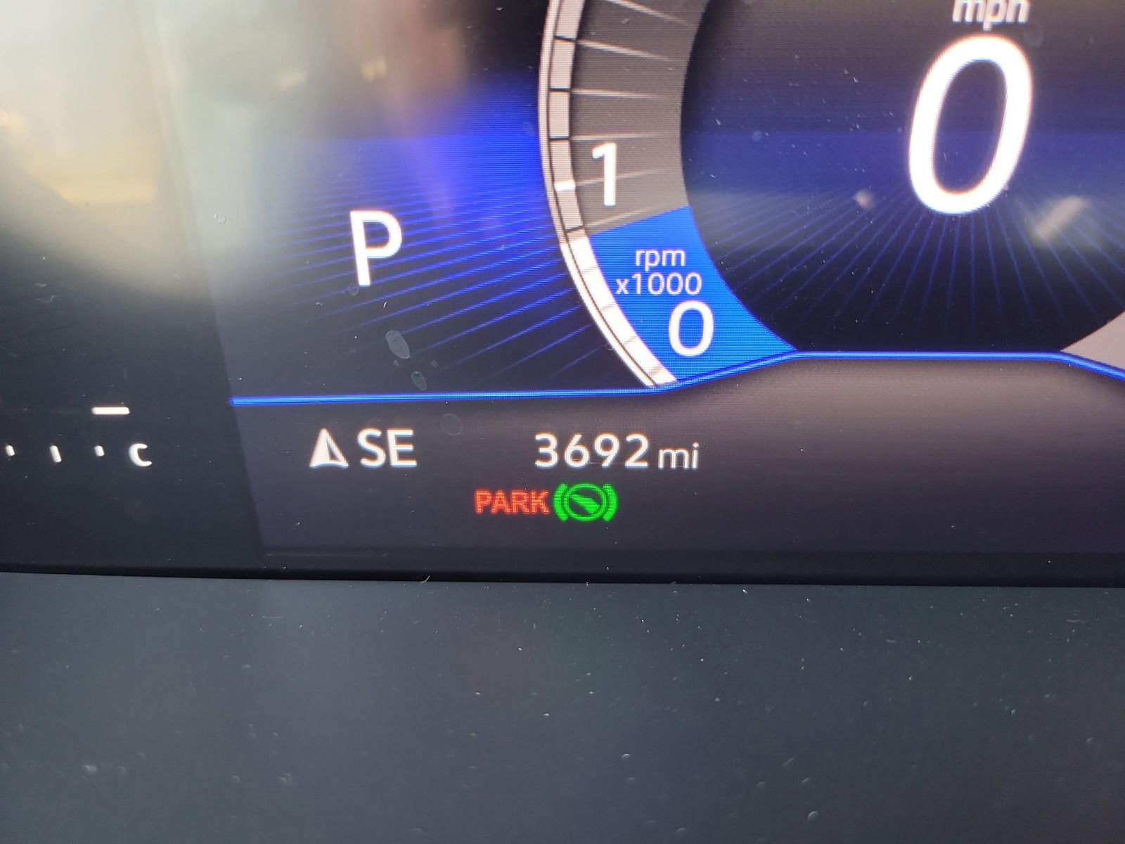 Certified 2025 Volkswagen Taos S FWD image 31