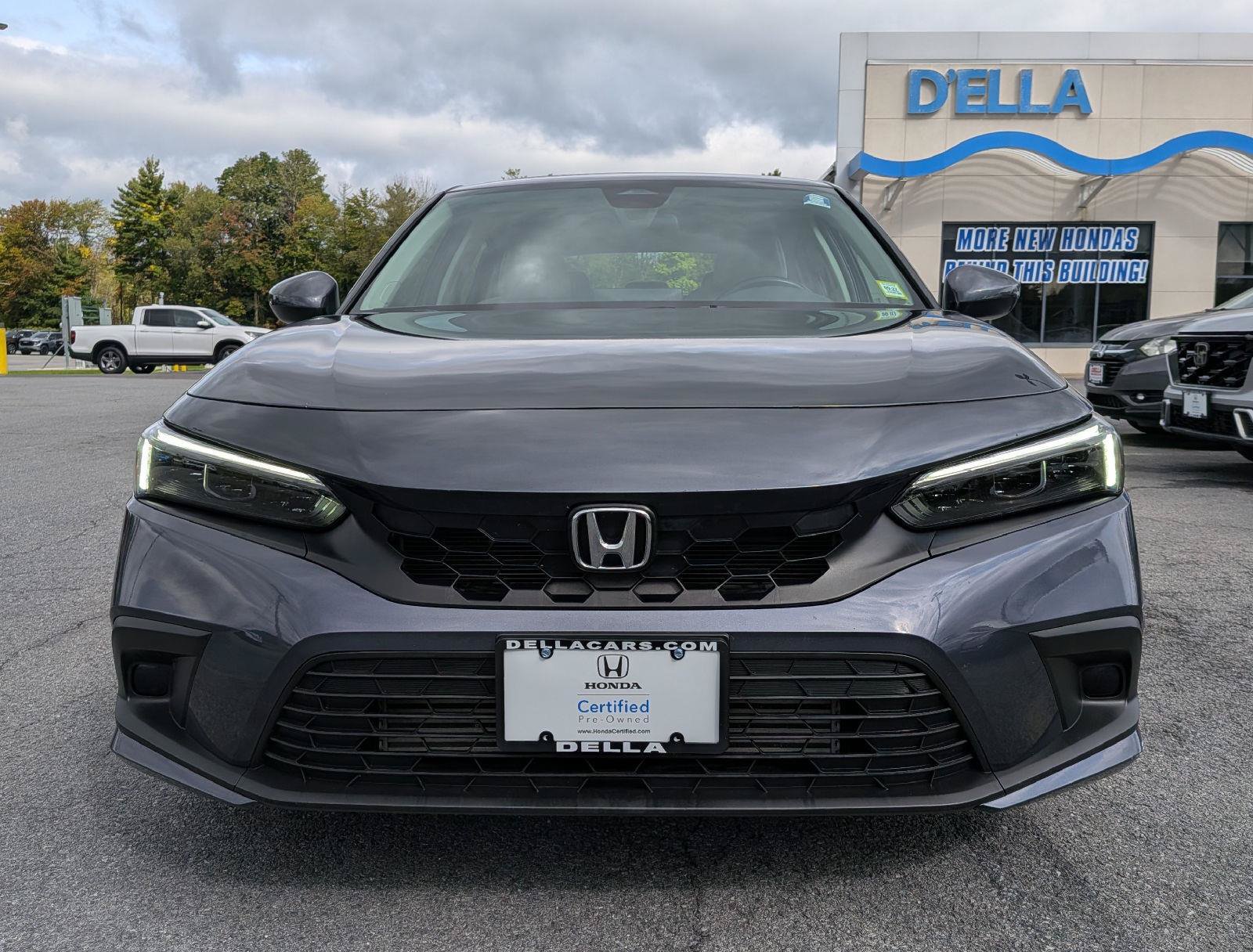 Used 2024 Honda Civic EX-L image 2