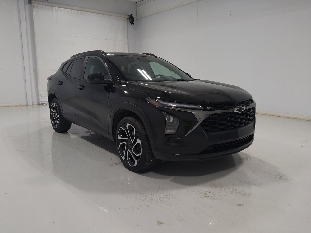 Used 2025 Chevrolet Trax RS w/ Driver Confidence Package FWD image 13