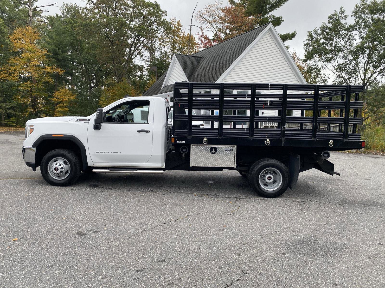 Used 2022 GMC Sierra 3500 Pro w/ Convenience Package image 12