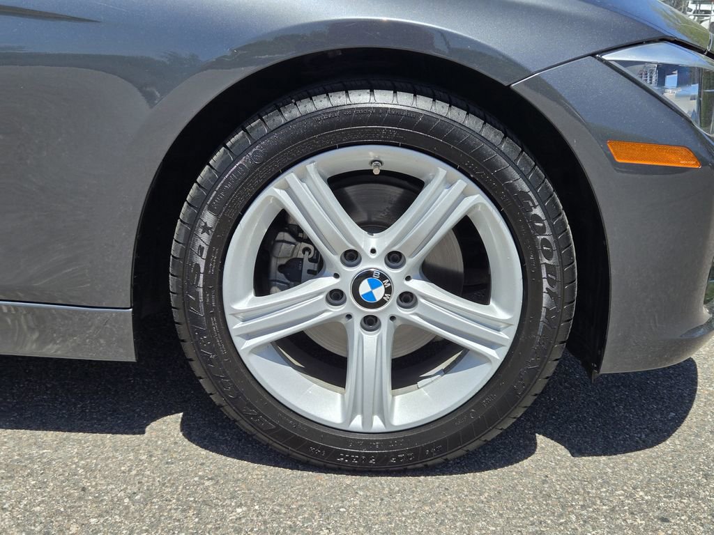 Used 2014 BMW 328i Sedan RWD image 11