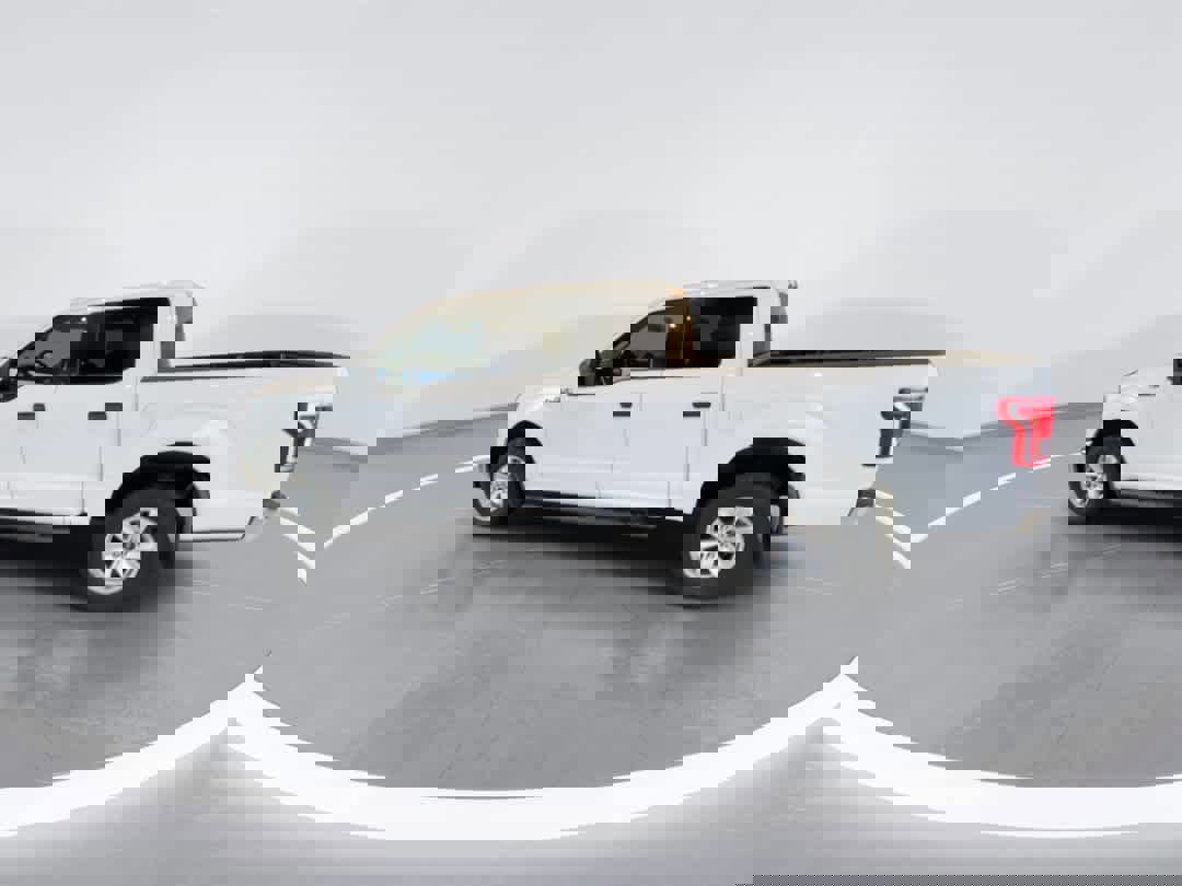 Used 2015 Ford F150 XLT w/ Trailer Tow Package image 5