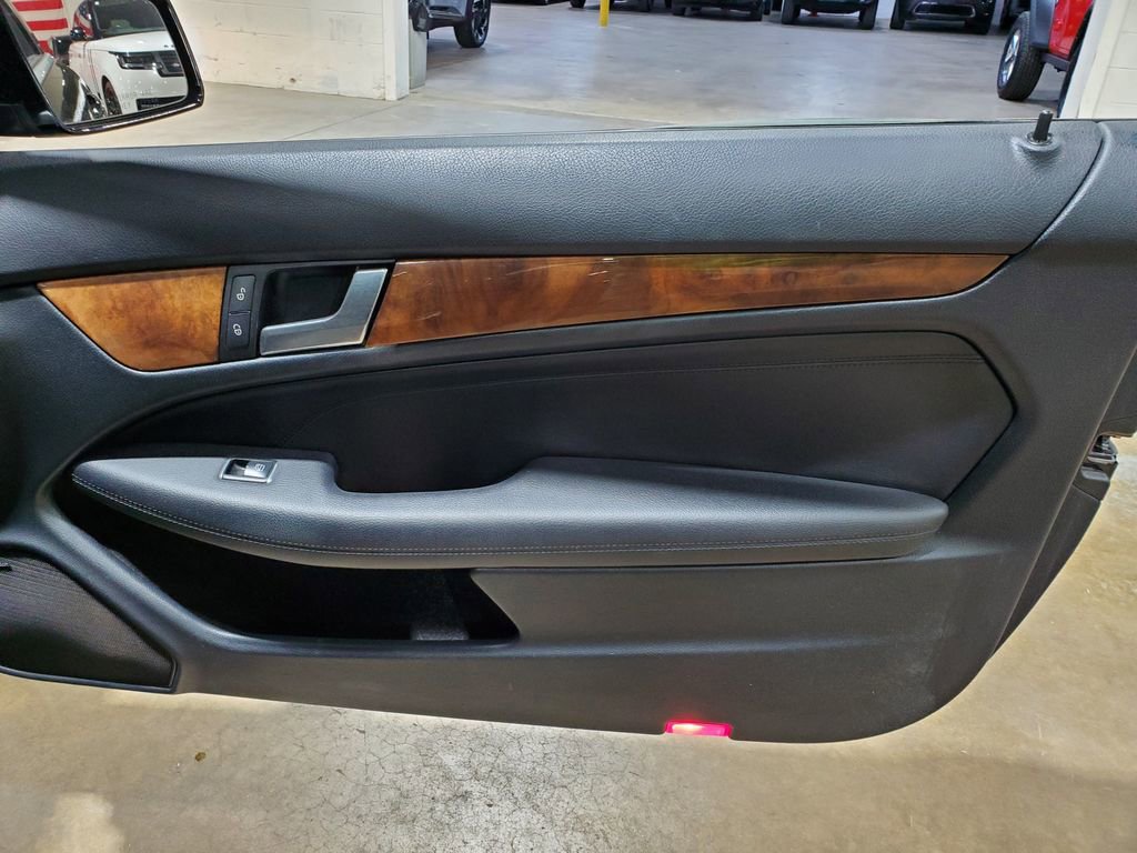 Used 2015 Mercedes-Benz C 250 Coupe image 17