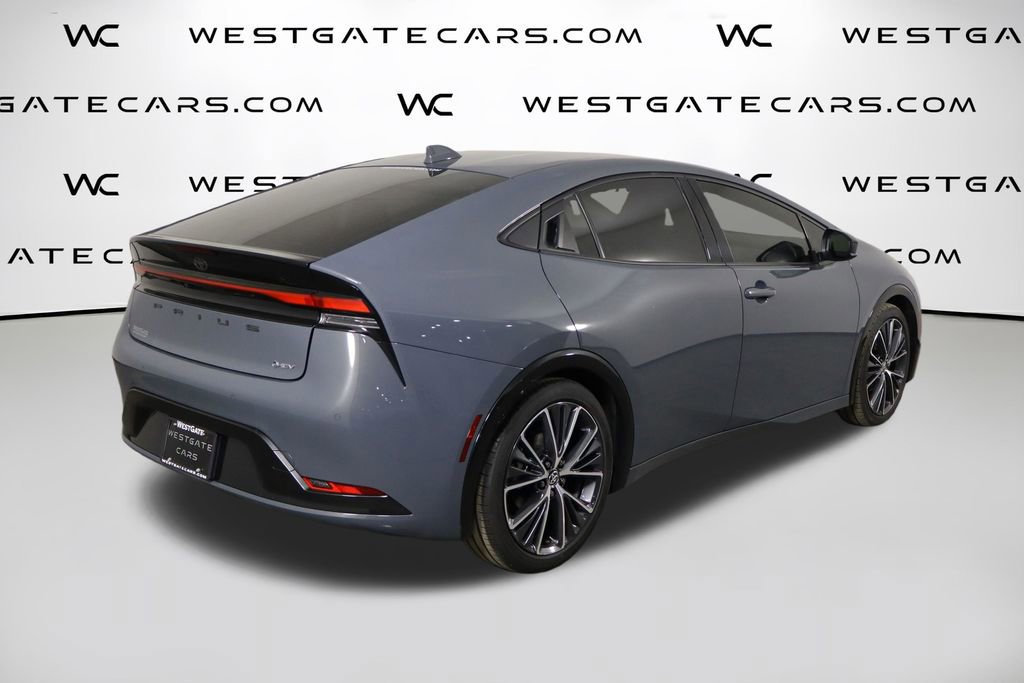 Used 2025 Toyota Prius XLE image 49