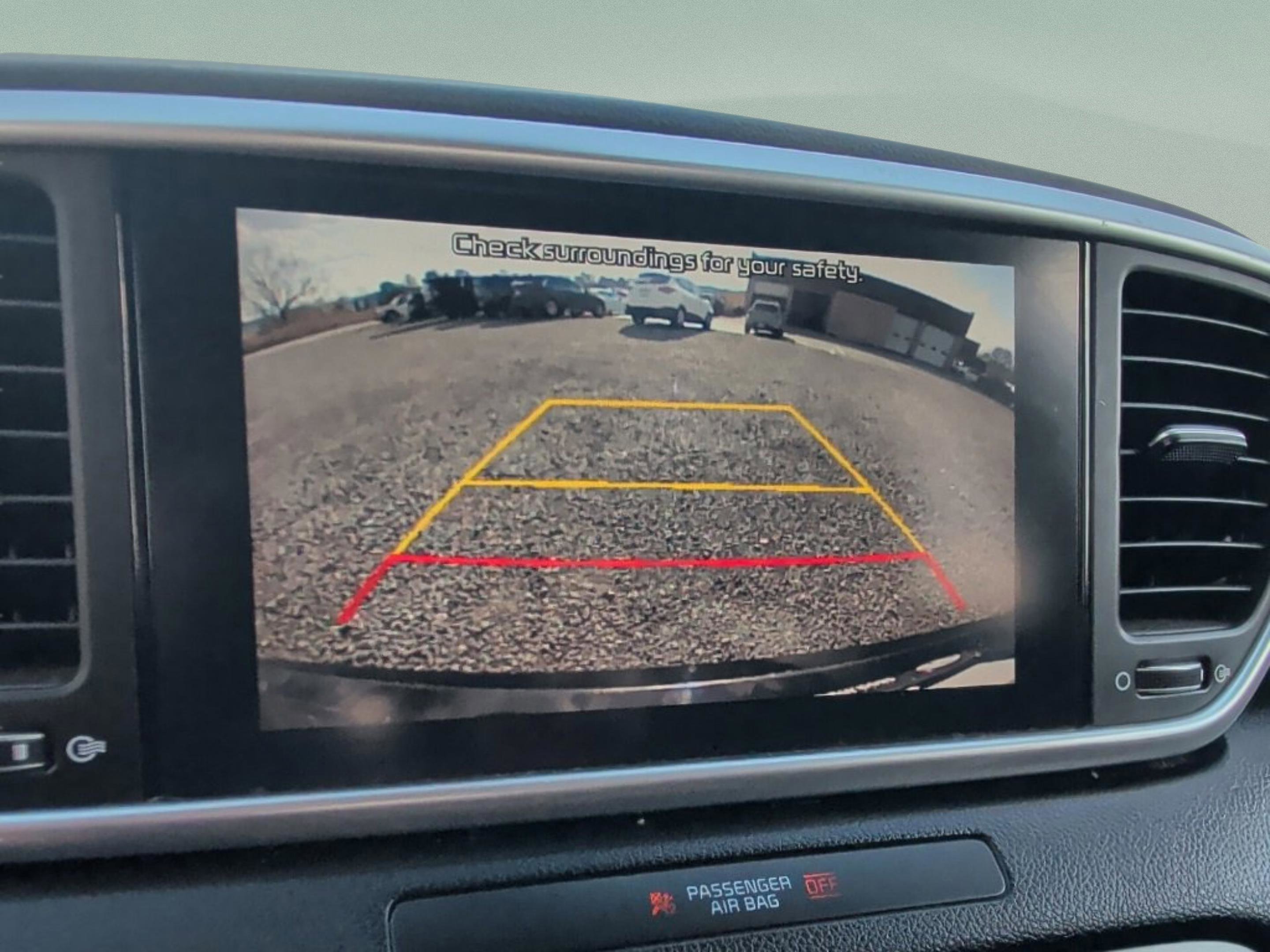 Used 2022 Kia Sportage LX image 28