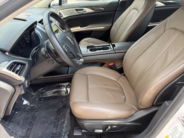 Used 2016 Lincoln MKZ w/ Equipment Group 200A Select FWD image 9