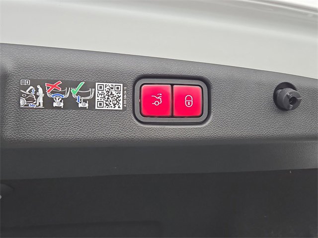 New 2026 Mercedes-Benz E 53 AMG e 4MATIC Sedan image 31