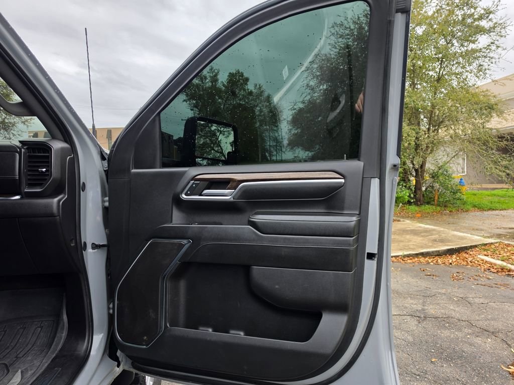 Used 2024 GMC Sierra 2500 SLE w/ SLE Value Package; image 48