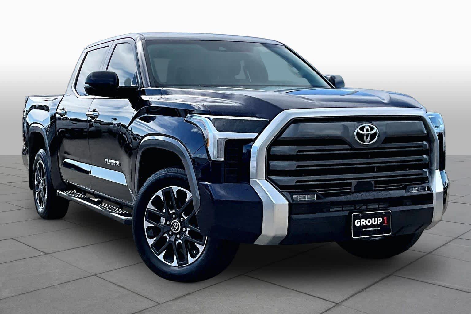 Used 2024 Toyota Tundra Limited w/ Power Package AWD/4WD image 3