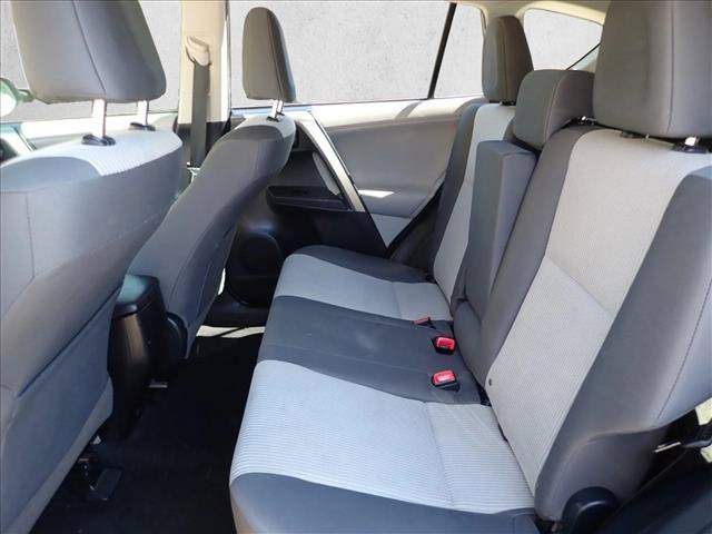 Used 2013 Toyota RAV4 LE AWD/4WD image 9