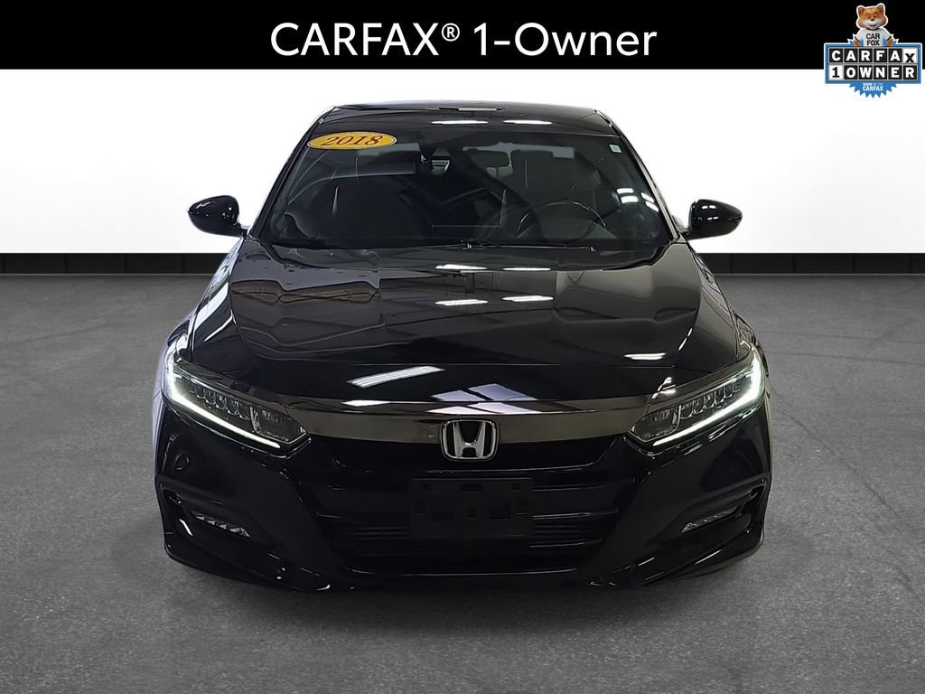 Used 2018 Honda Accord Sport image 2