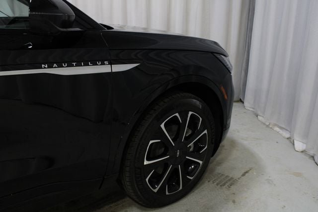 New 2026 Lincoln Nautilus Reserve AWD/4WD image 30