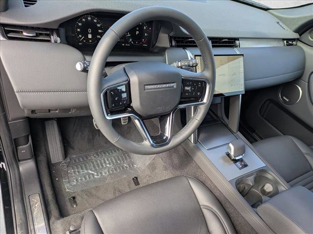 New 2026 Land Rover Discovery Sport Landmark image 3
