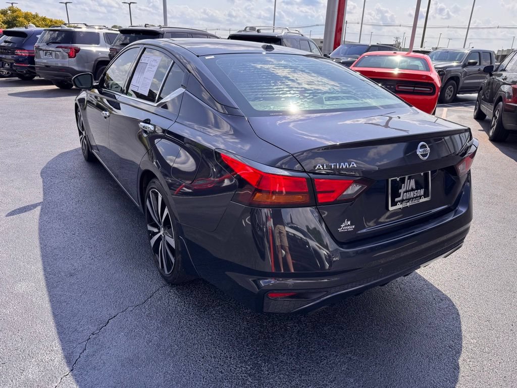 Used 2019 Nissan Altima 2.5 Platinum FWD image 3