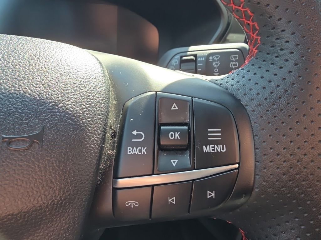 Certified 2023 Ford Escape ST-Line w/ Tech Pack #1 image 18