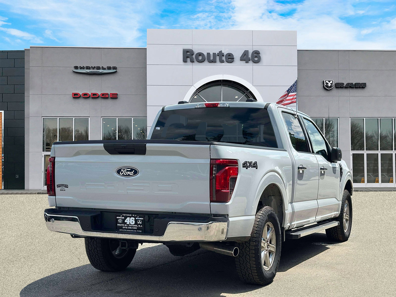 Used 2025 Ford F150 XLT w/ Equipment Group 301A Standard AWD/4WD image 5