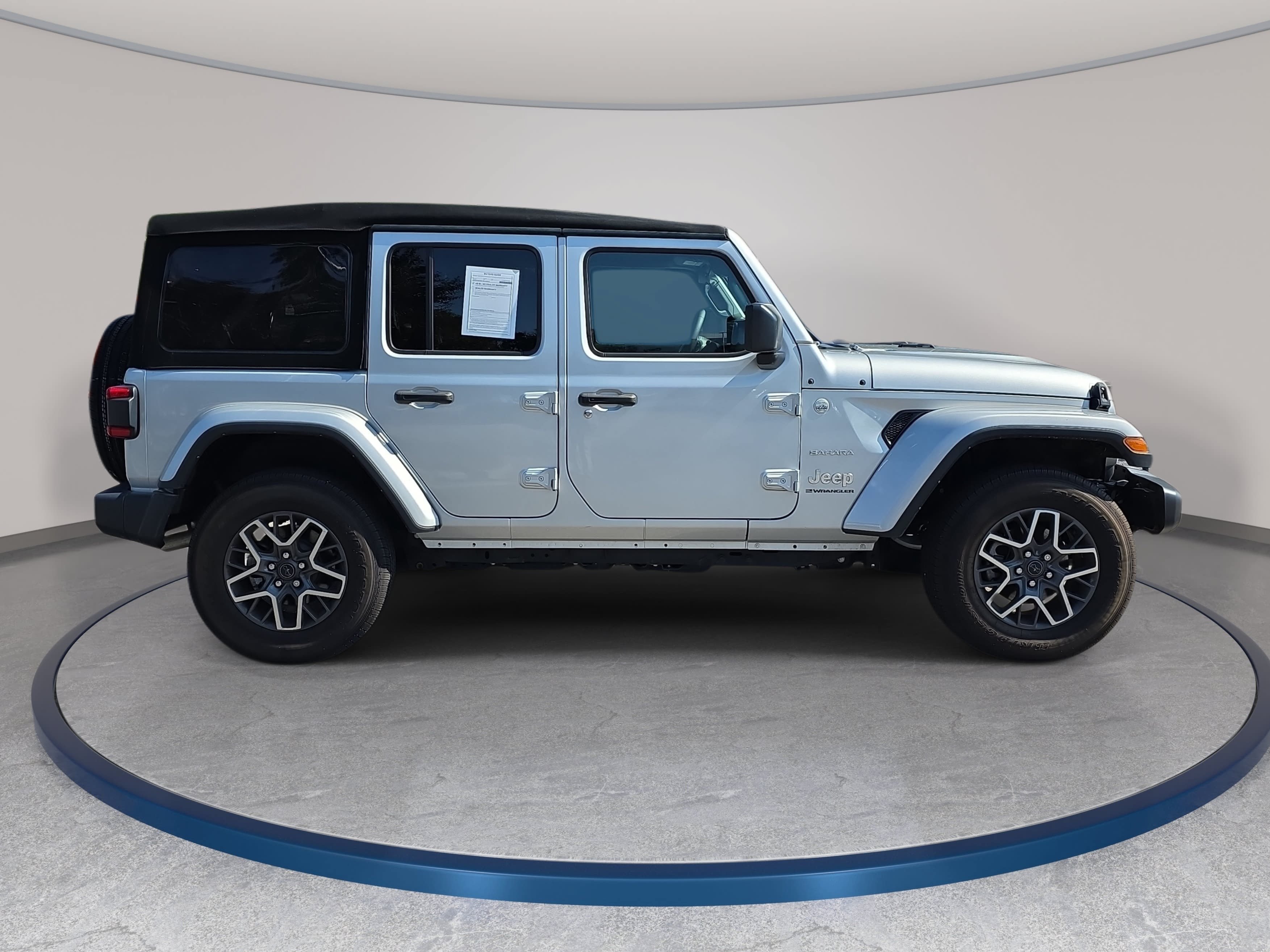 Used 2024 Jeep Wrangler Unlimited Sahara w/ Safety Group AWD/4WD image 4
