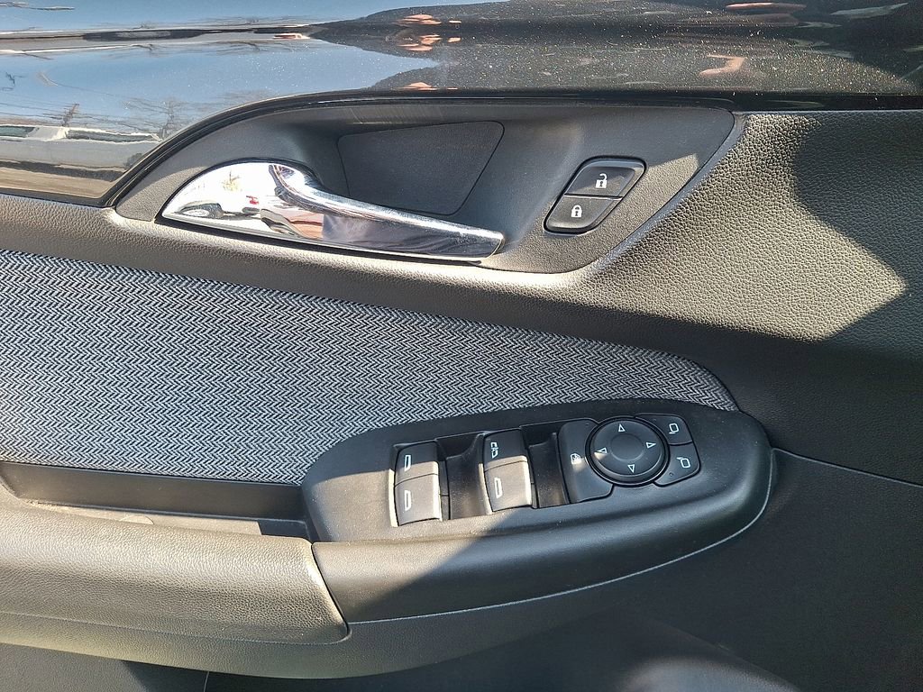 Used 2024 Chevrolet TrailBlazer LT w/ Driver Confidence Package image 12