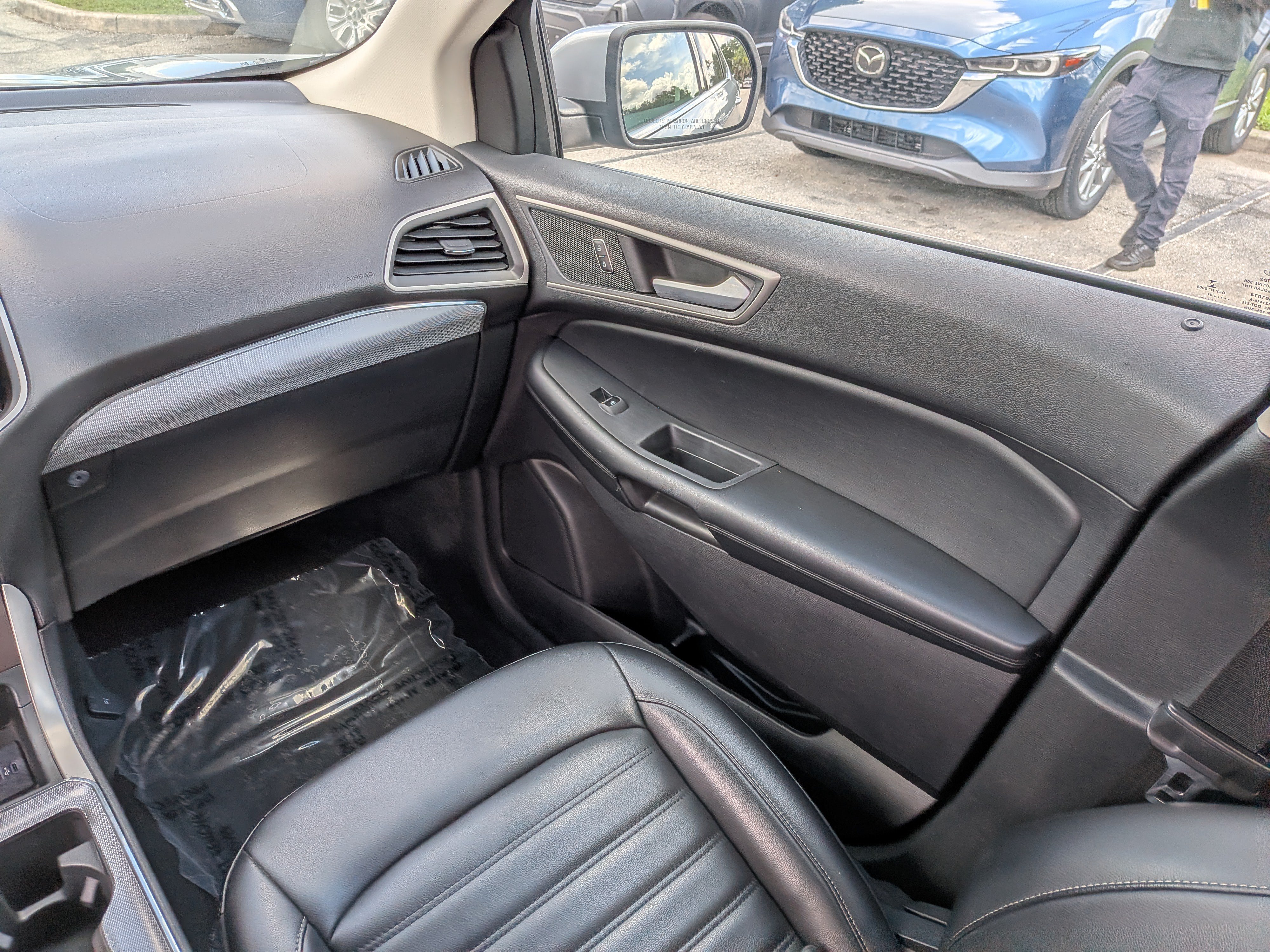 Used 2021 Ford Edge SEL AWD/4WD image 18
