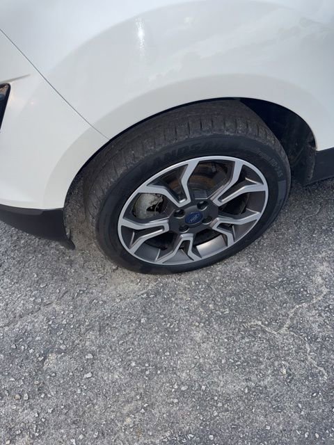 Used 2019 Ford EcoSport SES w/ SES Black Appearance Package AWD/4WD image 3
