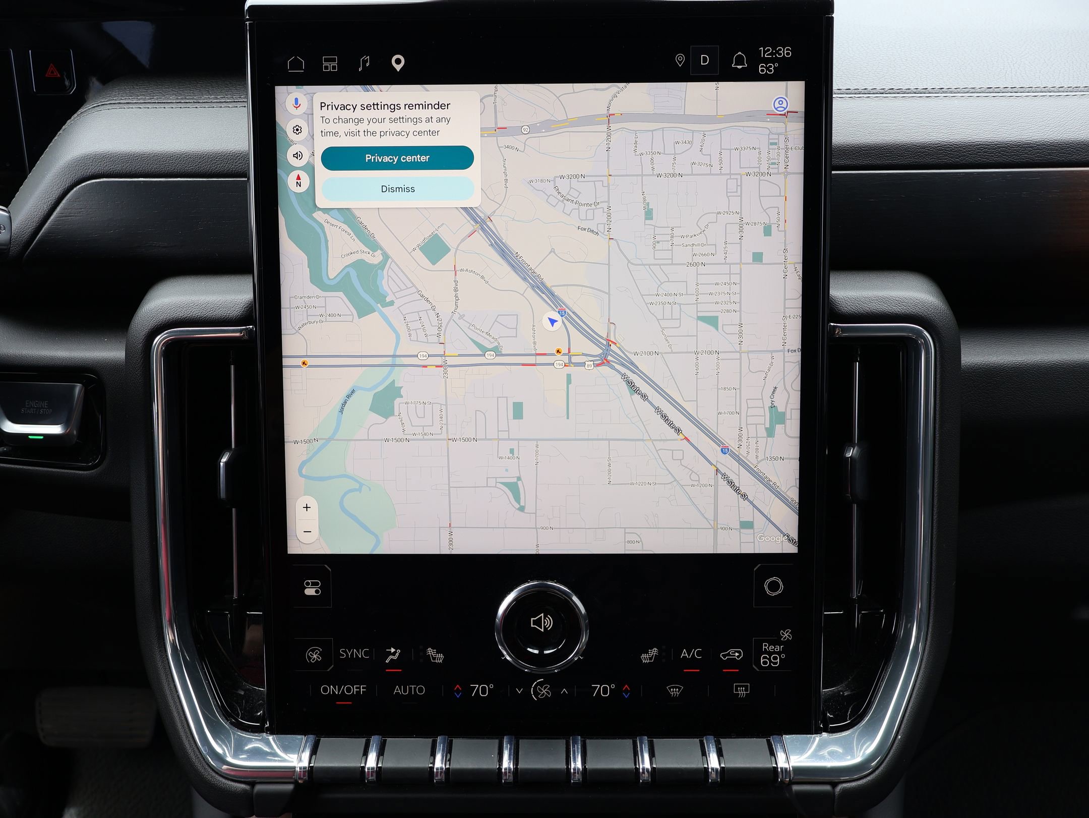 Used 2025 GMC Yukon XL Denali image 15