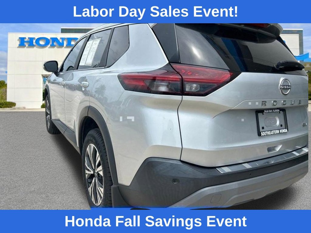 Used 2023 Nissan Rogue SV FWD image 7