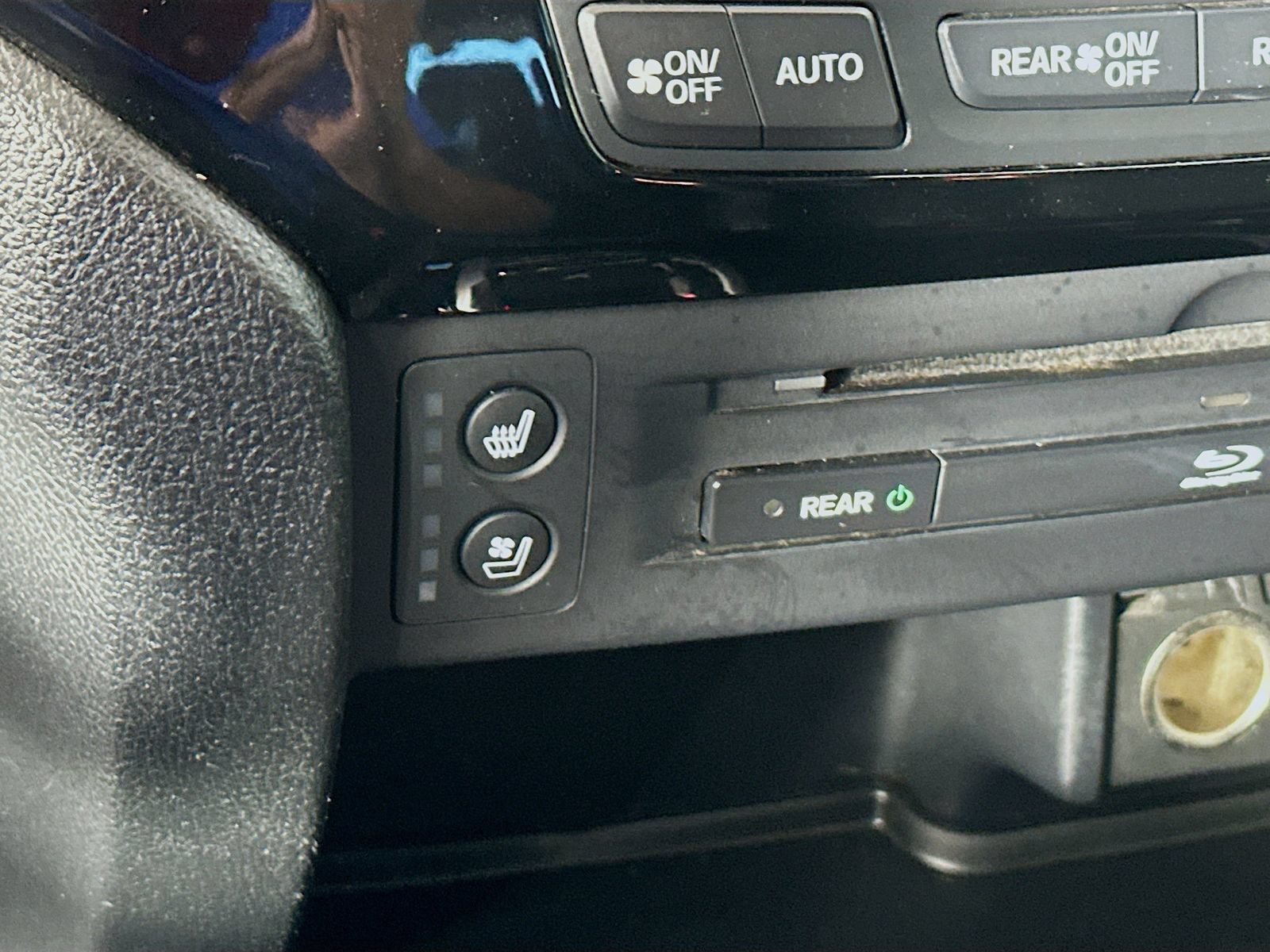 Used 2016 Honda Pilot Elite image 20