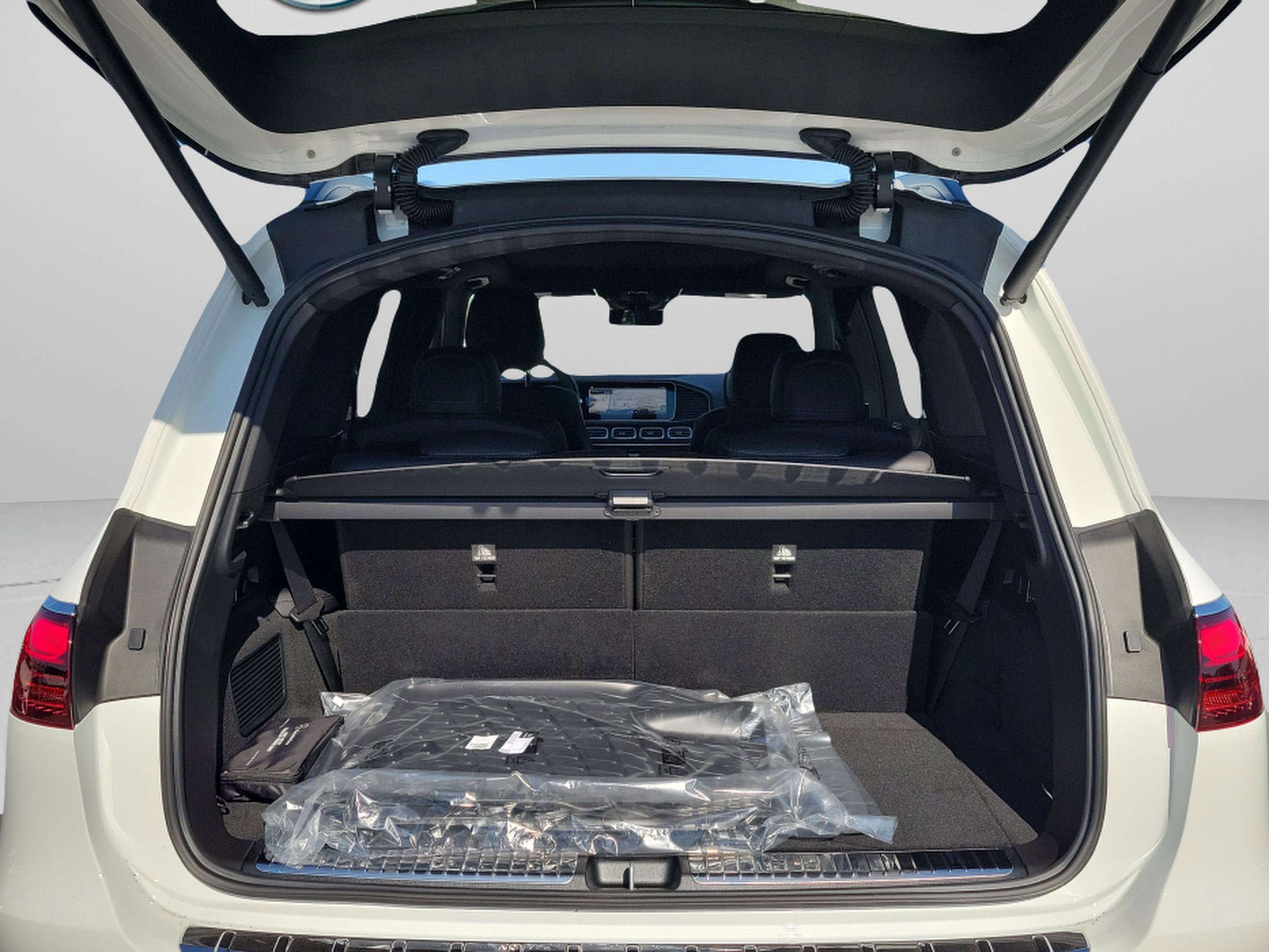 New 2026 Mercedes-Benz GLS 450 4MATIC image 5