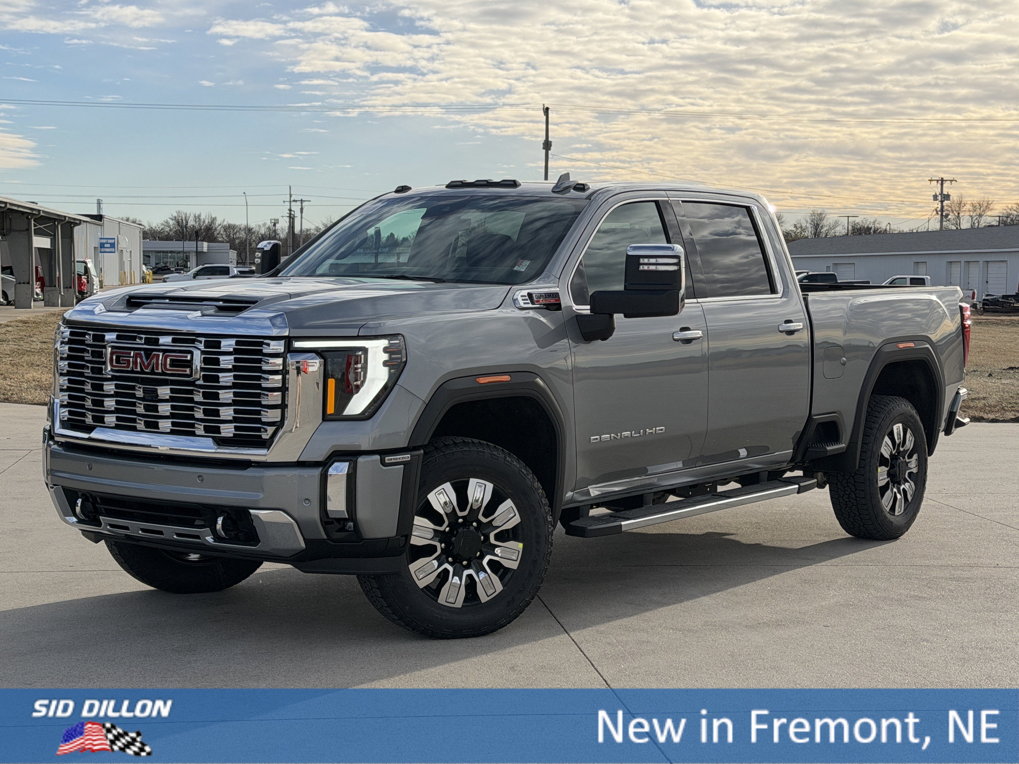 New 2026 GMC Sierra 3500 Denali w/ Denali Reserve Package image 1