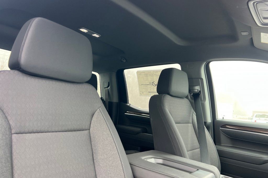 New 2026 Chevrolet Silverado 1500 LT image 13