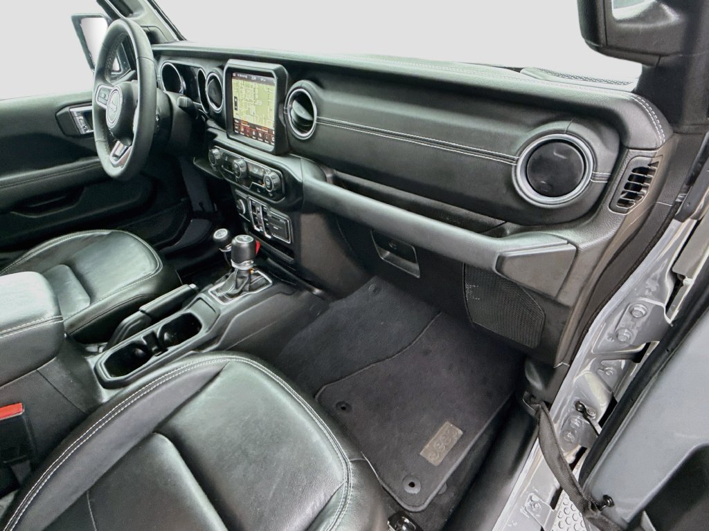 Certified 2023 Jeep Wrangler Unlimited Sahara AWD/4WD image 33