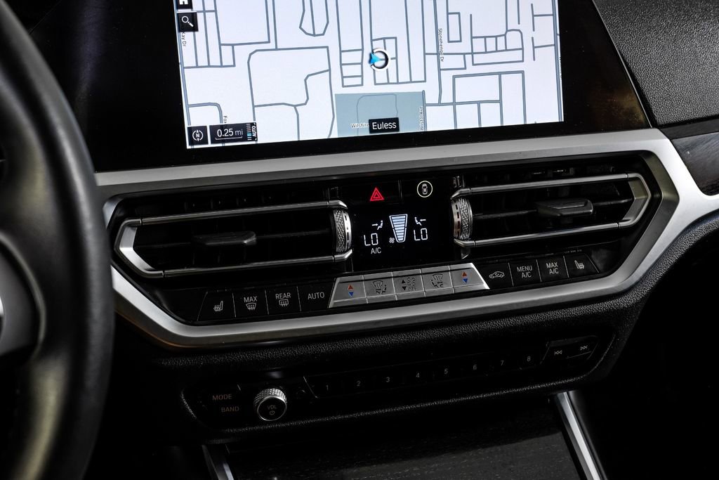 Used 2022 BMW 330e xDrive w/ Driving Assistance Package image 30