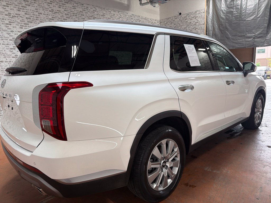 Used 2024 Hyundai Palisade SEL FWD image 7