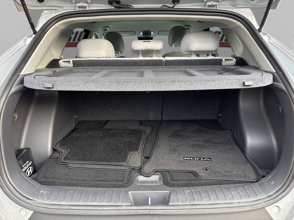 Used 2024 Hyundai Kona SEL w/ Convenience Package image 11